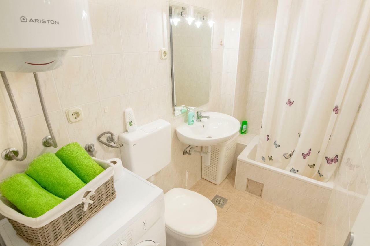 Apartment Ivana Makarska Exterior photo